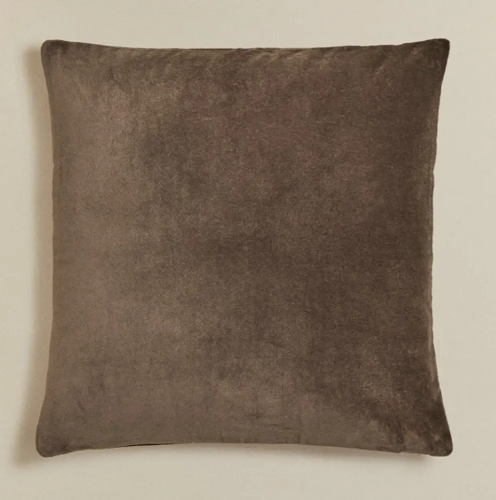 Enval Cushion
